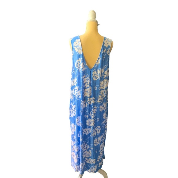 Joyspun Blue & White Floral Sleeveless Maxi Dress with Calf Side Splits - Picture 2 of 10